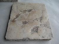 DALLAGE ANCIENS EN PIERRE DE BOURGOGNE DE RèCUPERATION,COUPèE à 5 CM. POUR L'EXTèRIEURS. (STOCK DE 500 M2).<br>
MATèRIAUX ANCIENS EN DALLE DE BOURGOGNE