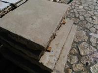 CADRE EN PIERRE ANCIENNE EPOQUE 1730.<br>
