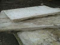 NOUS DISPOSONS DE GRANDS STOCK DU PIU' BEAU PLANCHER EN PIERRE ANCIENNE DU MONDE(LA PIERRE DE BOURGOGNE).