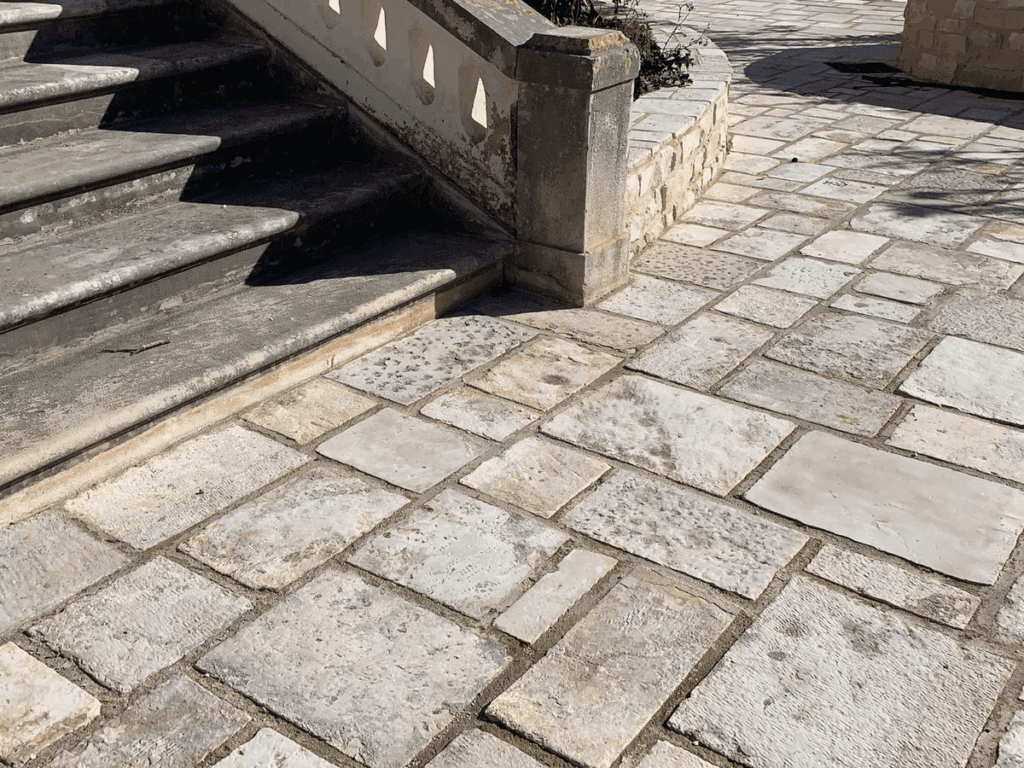 Reclaimed Steps French Limestone
